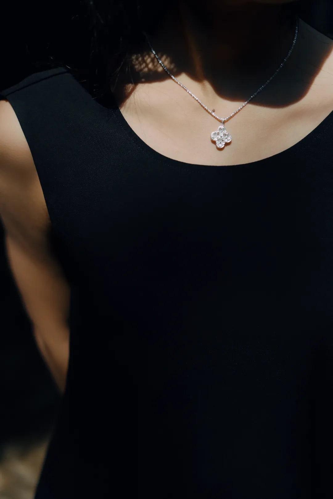 Five Bloom Blessing Pendant Necklace