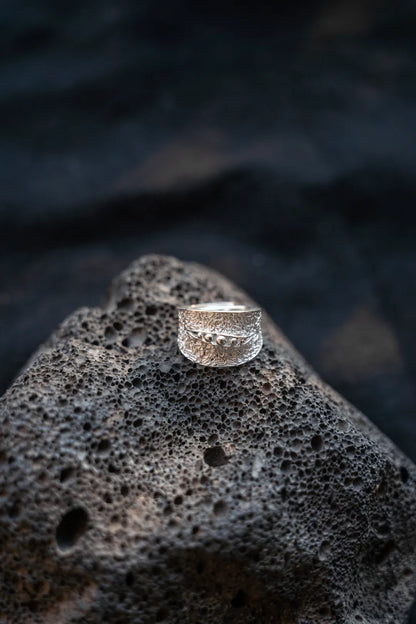 Dewlight Drop Ring