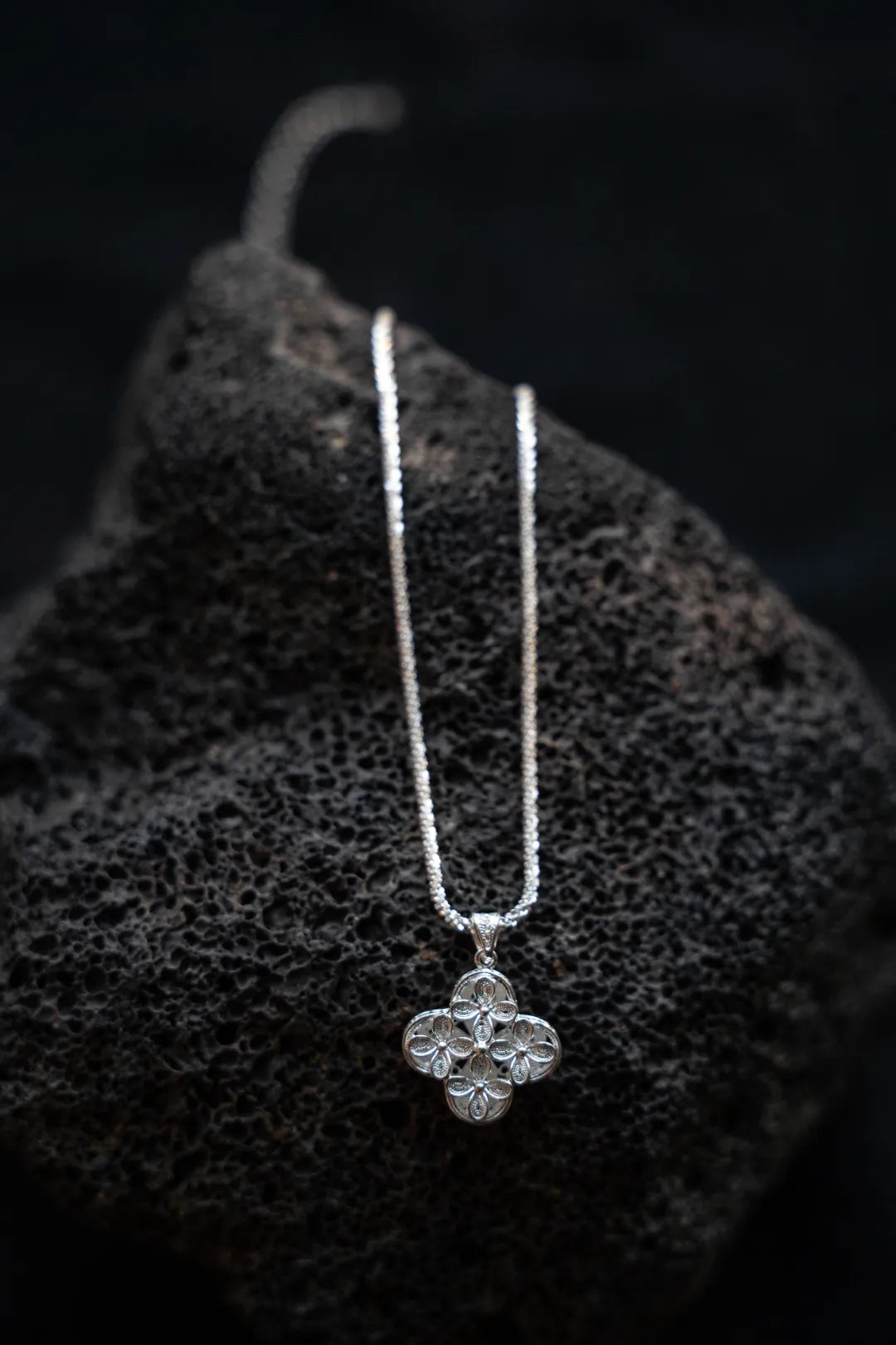 Five Bloom Blessing Pendant Necklace