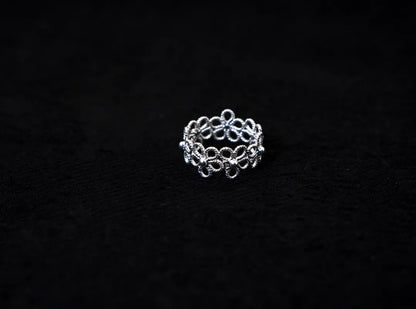 Bloom Circle Fine Ring