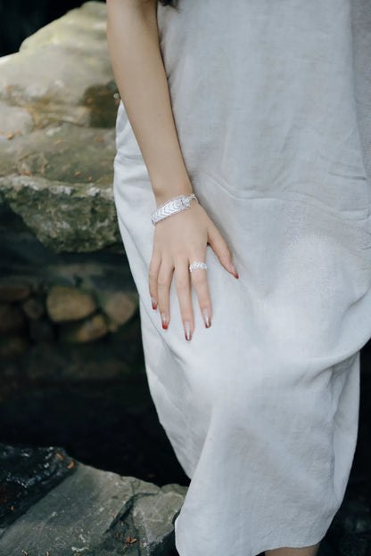Bloom Circle Fine Ring